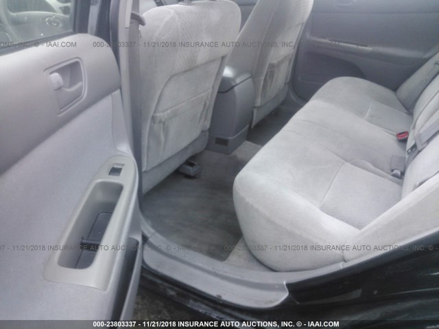 4T1BE32K04U359997 - 2004 TOYOTA CAMRY LE/XLE/SE BLACK photo 8