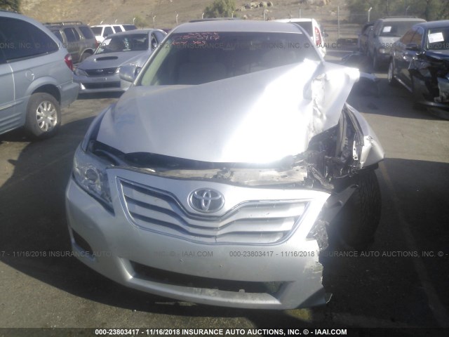 4T4BF3EK9BR136580 - 2011 TOYOTA CAMRY SE/LE/XLE 银色 照片 6