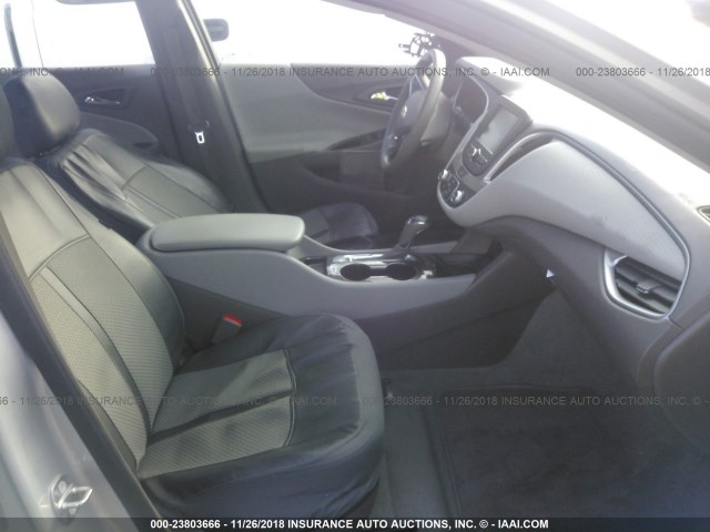 1G1ZC5ST0HF262654 - 2017 CHEVROLET MALIBU LS SILVER photo 5