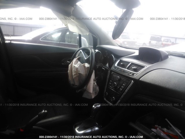 KL4CJASB7FB152086 - 2015 BUICK ENCORE SILVER photo 5