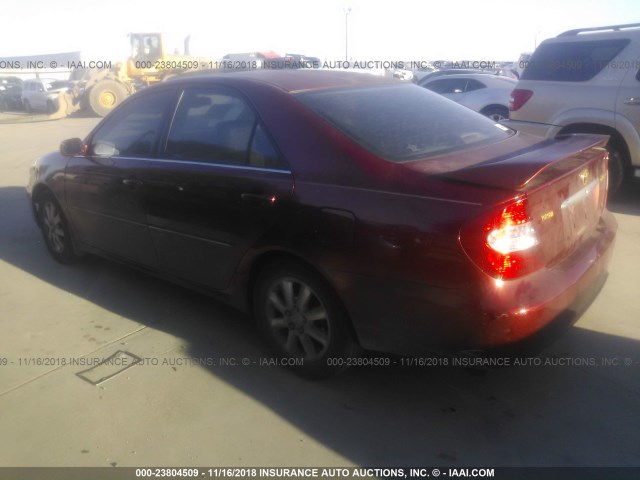 JTDBF32K920004977 - 2002 TOYOTA CAMRY LE/XLE/SE MAROON photo 3