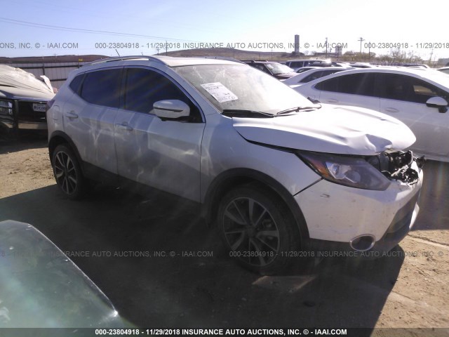 JN1BJ1CPXJW107322 - 2018 NISSAN ROGUE SPORT S/SV/SL WHITE photo 1