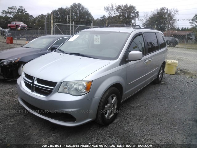 2C4RDGCG0CR114488 - 2012 DODGE GRAND CARAVAN SXT SILVER photo 2