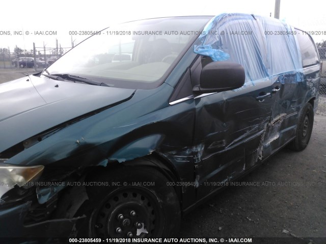 2A8HR44E09R630263 - 2009 CHRYSLER TOWN & COUNTRY LX GREEN photo 6