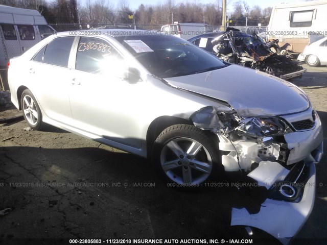 4T1BF1FK6DU271063 - 2013 TOYOTA CAMRY L/SE/LE/XLE 银色 照片 1