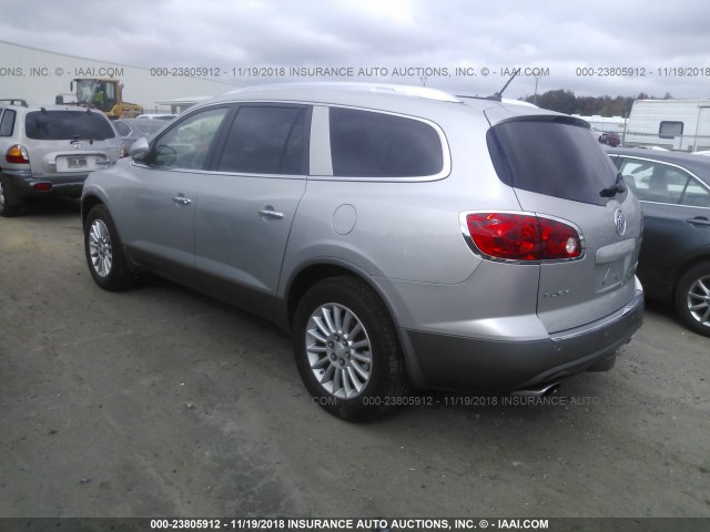 5GAER23748J110489 - 2008 BUICK ENCLAVE CXL SILVER photo 3