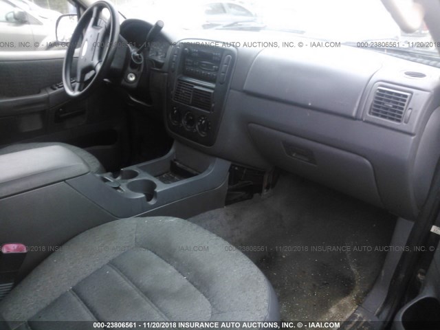 1FMZU72E92UA36662 - 2002 FORD EXPLORER XLS BLACK photo 5