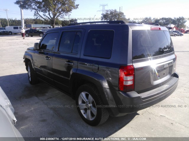 1C4NJPFB8ED715841 - 2014 JEEP PATRIOT LATITUDE GRAY photo 3