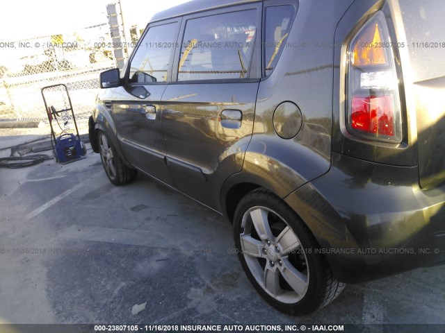 KNDJT2A26A7035528 - 2010 KIA SOUL +/!/SPORT BROWN photo 3