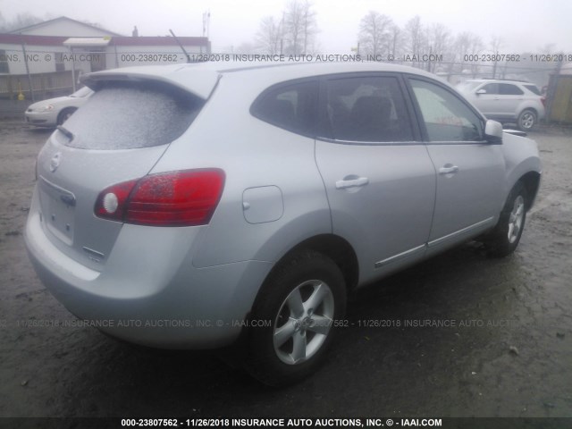 JN8AS5MV8DW610110 - 2013 NISSAN ROGUE S/SV SILVER photo 4