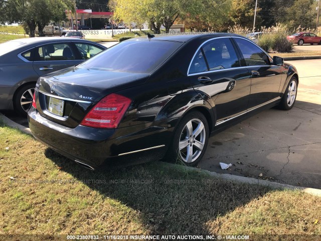 WDDNG9EB2DA494853 - 2013 MERCEDES-BENZ S 550 4MATIC BLACK photo 4