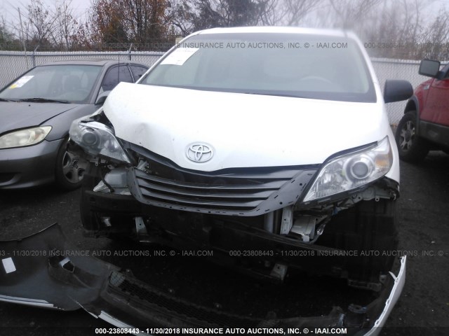 5TDYK3DC1DS307652 - 2013 TOYOTA SIENNA XLE/LIMITED WHITE photo 6