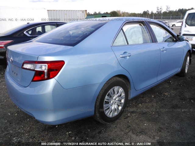 4T1BF1FK2CU518058 - 2012 TOYOTA CAMRY SE/LE/XLE BLUE photo 4