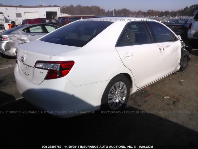 4T4BF1FK1CR243983 - 2012 TOYOTA CAMRY SE/LE/XLE 白色 照片 4