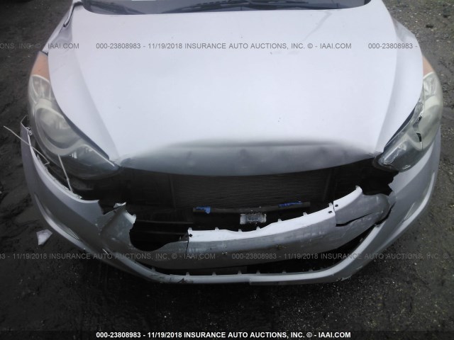 KMHDH4AE6DU559252 - 2013 HYUNDAI ELANTRA GLS/LIMITED SILVER photo 6