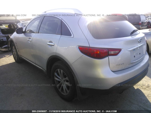 JNRAS18U29M102580 - 2009 INFINITI FX35 SILVER photo 3