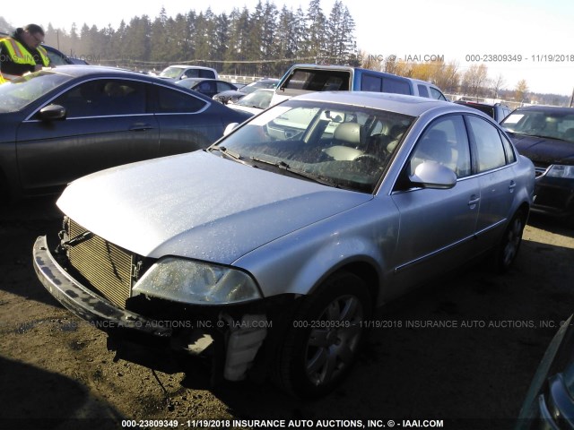 WVWAE63B75P035378 - 2005 VOLKSWAGEN PASSAT GLS TDI SILVER photo 2