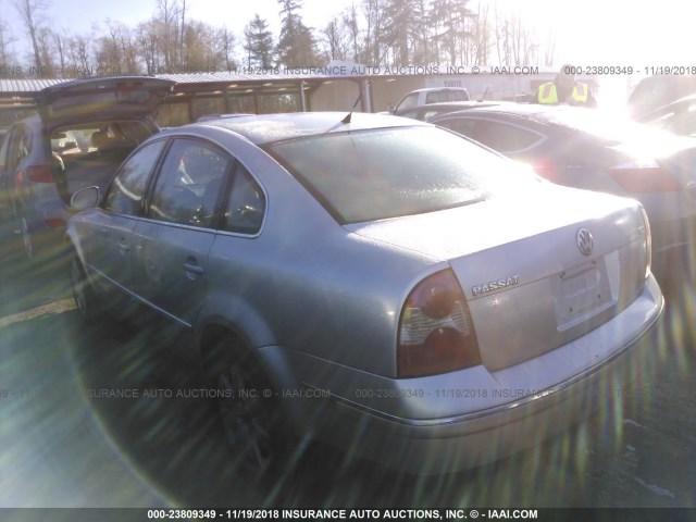 WVWAE63B75P035378 - 2005 VOLKSWAGEN PASSAT GLS TDI SILVER photo 3