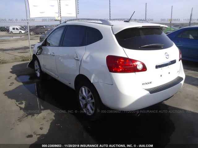 JN8AS5MT1CW300670 - 2012 NISSAN ROGUE S/SV WHITE photo 3