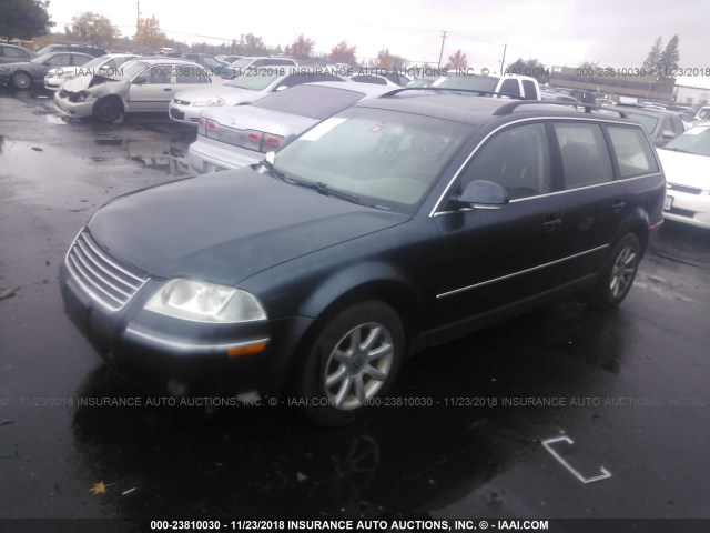 WVWVD63B94E272372 - 2004 VOLKSWAGEN PASSAT GLS BLUE photo 2