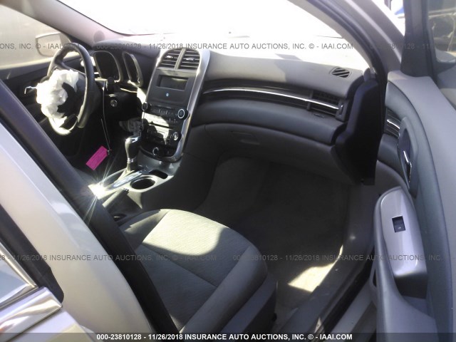 1G11B5SL2FF285656 - 2015 CHEVROLET MALIBU LS 金色 照片 5