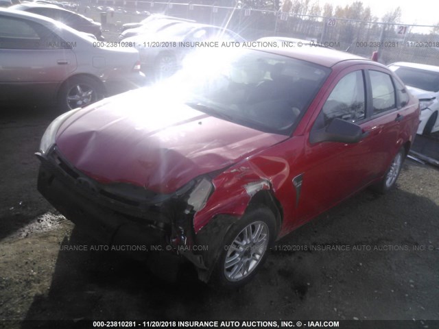 1FAHP35N78W161271 - 2008 FORD FOCUS SE/SEL/SES RED photo 2