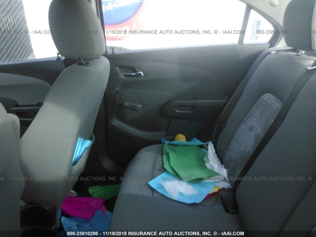 1G1JA5SH9E4216679 - 2014 CHEVROLET SONIC LS WHITE photo 8