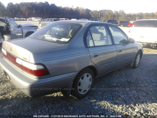 1NXBB02E2VZ517405 - 1997 TOYOTA COROLLA DX GRAY photo 4