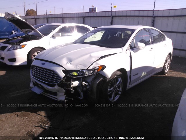 3FA6P0LU0FR186559 - 2015 FORD FUSION SE HYBRID WHITE photo 2