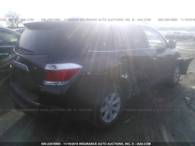 5TDBK3EH4CS142579 - 2012 TOYOTA HIGHLANDER SE PURPLE photo 4