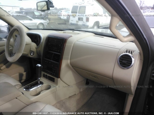 1FMEU64E86UA56610 - 2006 FORD EXPLORER EDDIE BAUER BROWN photo 5