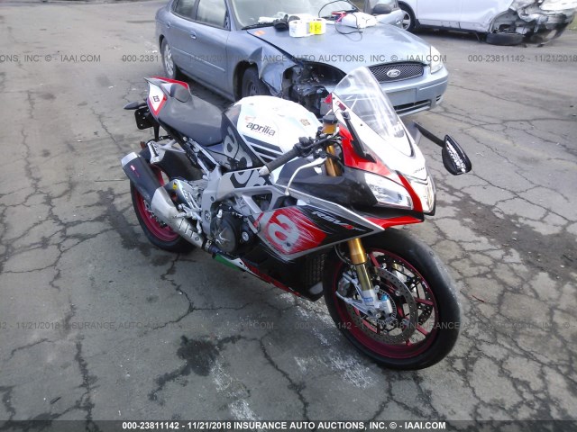 ZD4RKUB03GS000048 - 2016 APRILIA RSV4 RF/RR SILVER photo 1