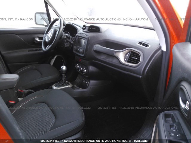 ZACCJABW3GPD18491 - 2016 JEEP RENEGADE LATITUDE ORANGE photo 5