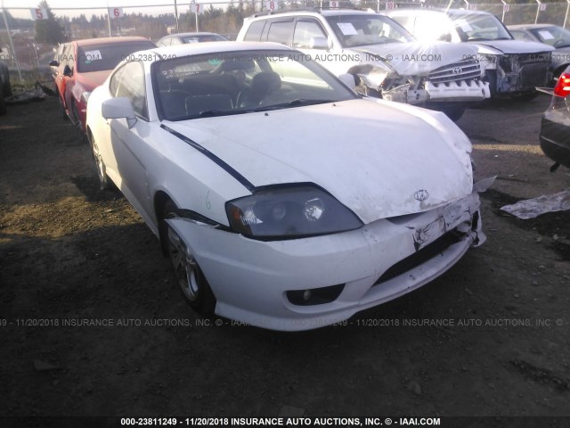 KMHHN65F25U172823 - 2005 HYUNDAI TIBURON GT WHITE photo 1