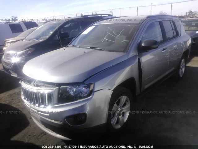 1C4NJCBAXGD734576 - 2016 JEEP COMPASS SPORT SILVER photo 2