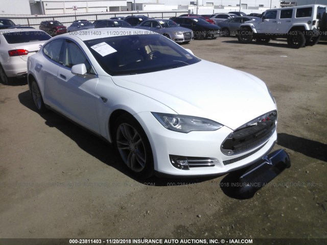 5YJSA1DGXDFP04796 - 2013 TESLA MODEL S WHITE photo 1