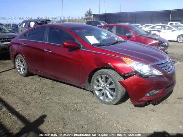 5NPEC4AC1DH543332 - 2013 HYUNDAI SONATA SE/LIMITED MAROON photo 1