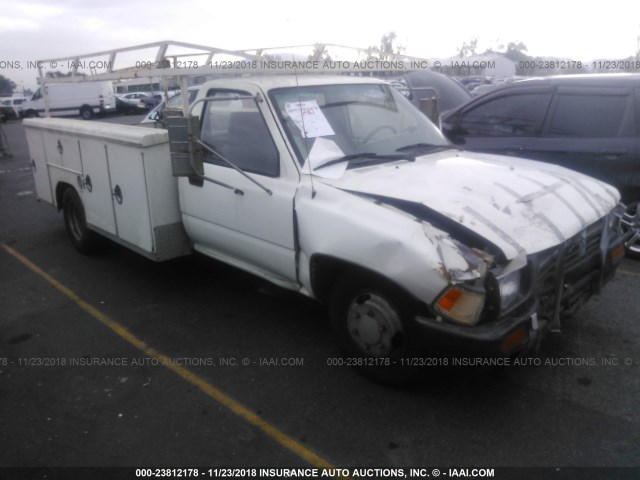 JT5VN94T9P0030250 - 1993 TOYOTA PICKUP CAB CHASSIS SUPER LONG WHEELBASE WHITE photo 1