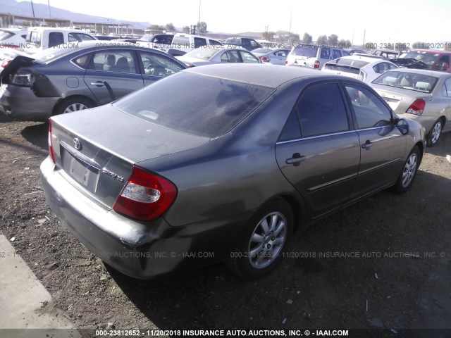 JTDBE30K120077539 - 2002 TOYOTA CAMRY LE/XLE/SE GRAY photo 4
