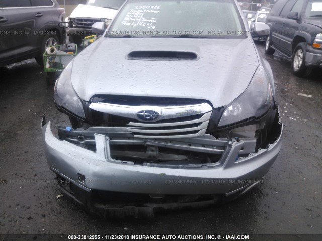 4S4BRBGC9B3340531 - 2011 SUBARU OUTBACK 2.5I PREMIUM SILVER photo 6