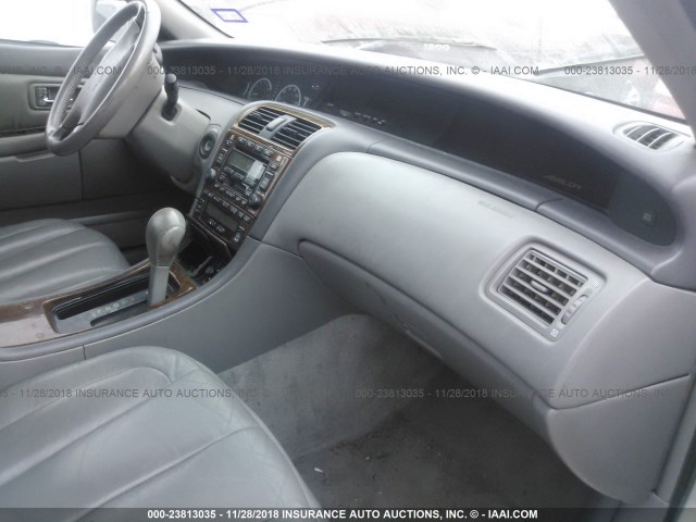 4T1BF28B3YU034054 - 2000 TOYOTA AVALON XL/XLS SILVER photo 5