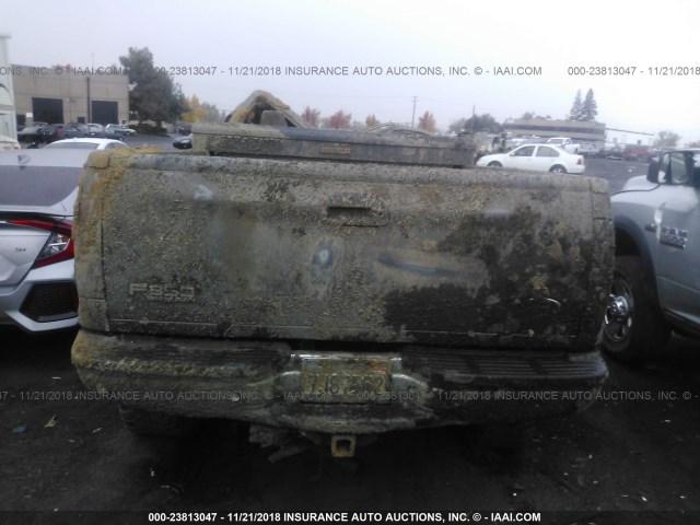 1FTSW31P84EB57112 - 2004 FORD F350 SRW SUPER DUTY GRAY photo 8