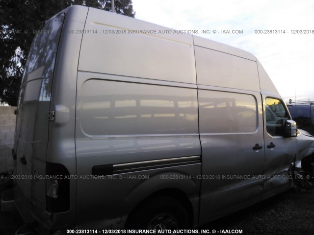 1N6AF0LY7DN111655 - 2013 NISSAN NV 2500/3500 SILVER photo 4