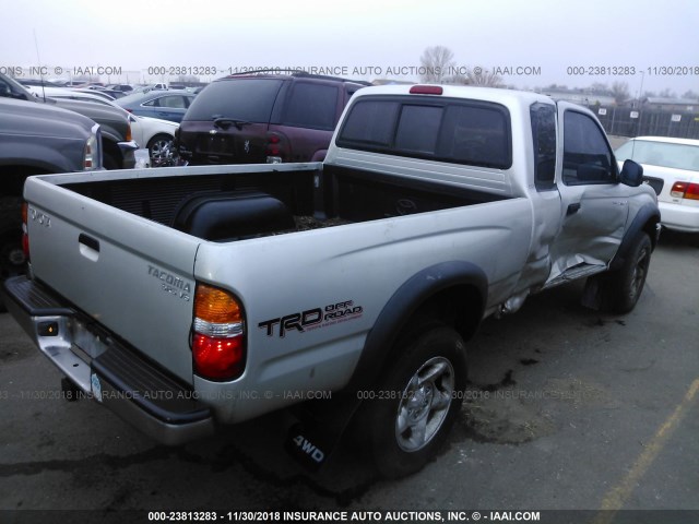 5TEWN72N82Z023090 - 2002 TOYOTA TACOMA XTRACAB SILVER photo 4