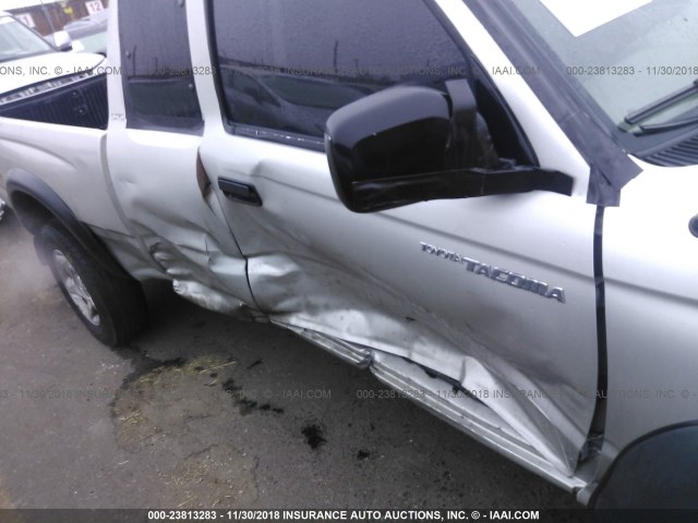 5TEWN72N82Z023090 - 2002 TOYOTA TACOMA XTRACAB SILVER photo 6