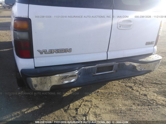 1GKEC13Z52R167700 - 2002 GMC YUKON WHITE photo 6