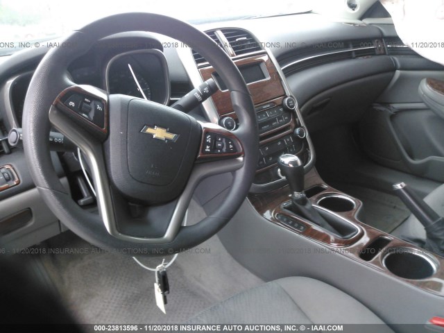 1G11B5SL9EF247419 - 2014 CHEVROLET MALIBU LS WHITE photo 5