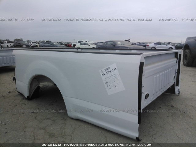 123456 - 2018 FORD F250 BED  WHITE photo 1