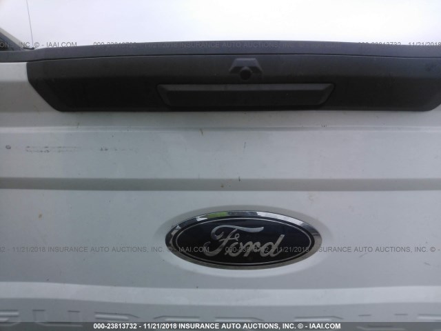 123456 - 2018 FORD F250 BED  WHITE photo 10