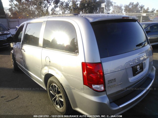 2C4RDGEG4JR223532 - 2018 DODGE GRAND CARAVAN GT SILVER photo 3